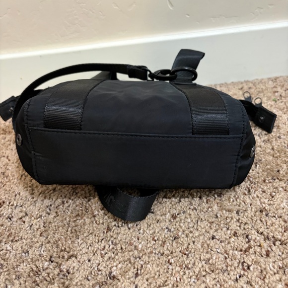 Fabletics The Mini Everyday Grip Duffle Bag, Black - Picture 3 of 11